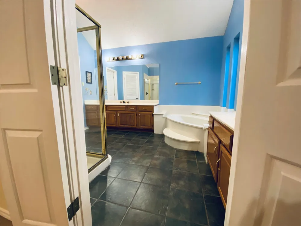4744 Montego Bay Drive Irving, TX 75038