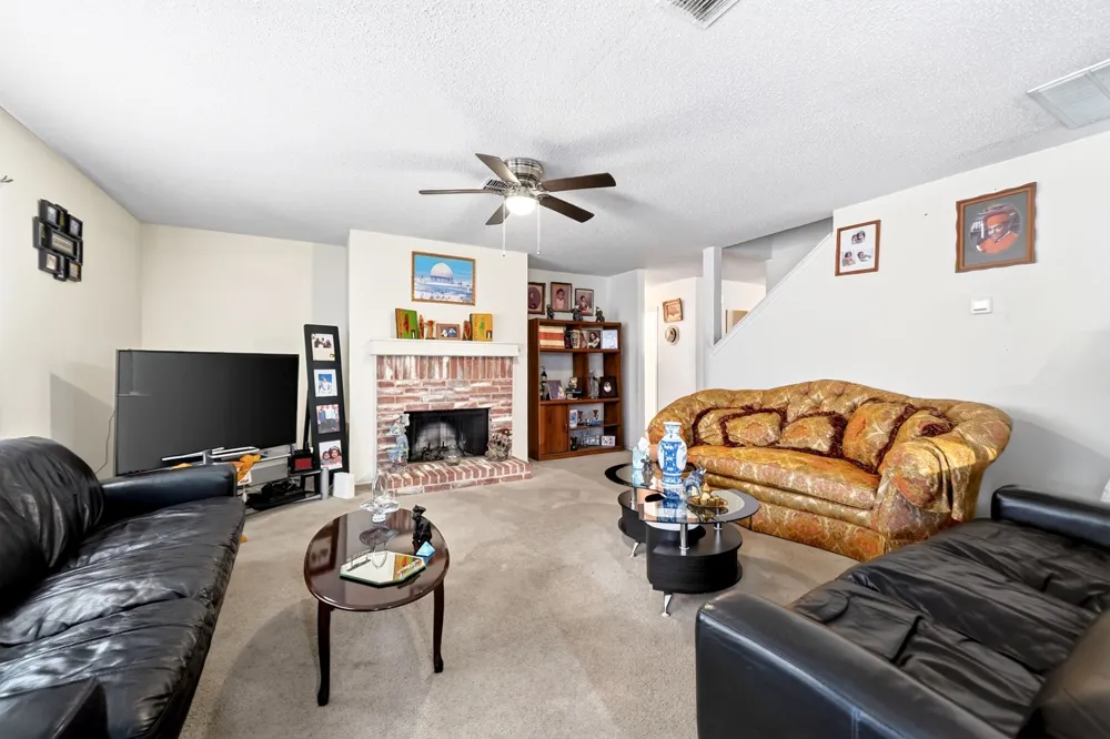 4209 boxwood Drive Balch Springs, TX 75180