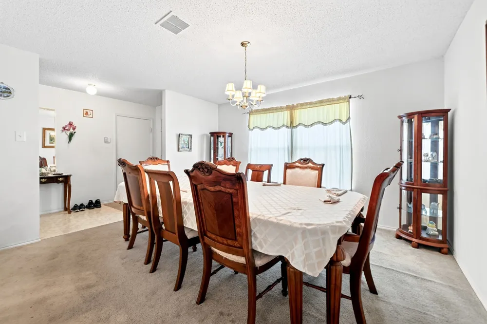 4209 boxwood Drive Balch Springs, TX 75180
