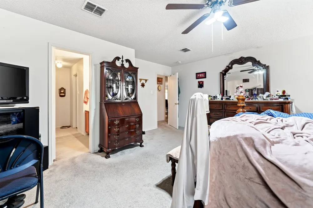 4209 boxwood Drive Balch Springs, TX 75180