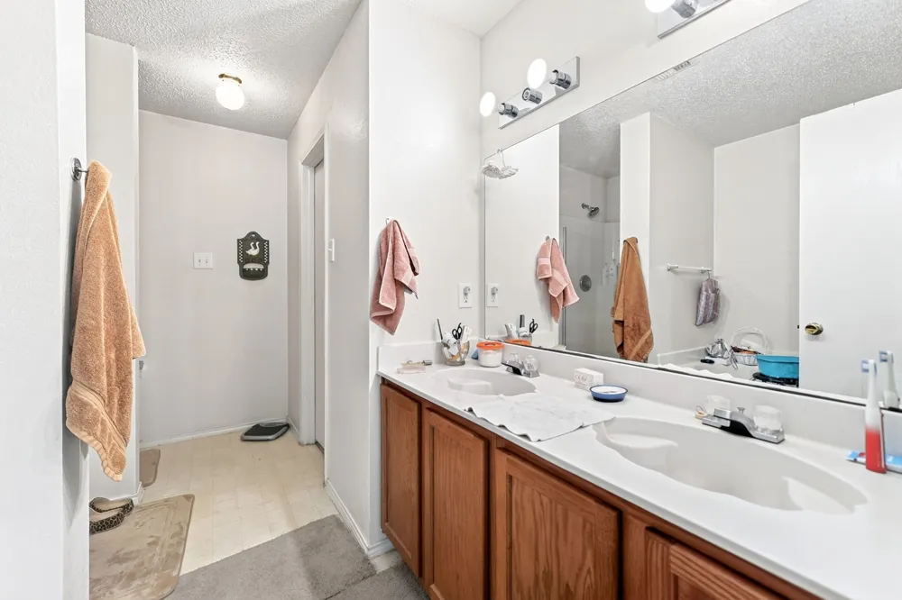 4209 boxwood Drive Balch Springs, TX 75180
