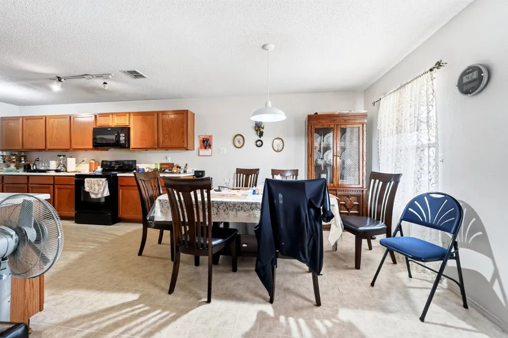 4209 boxwood Drive Balch Springs, TX 75180