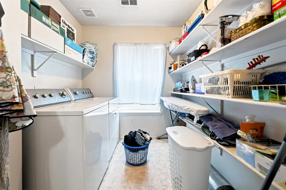 4209 boxwood Drive Balch Springs, TX 75180