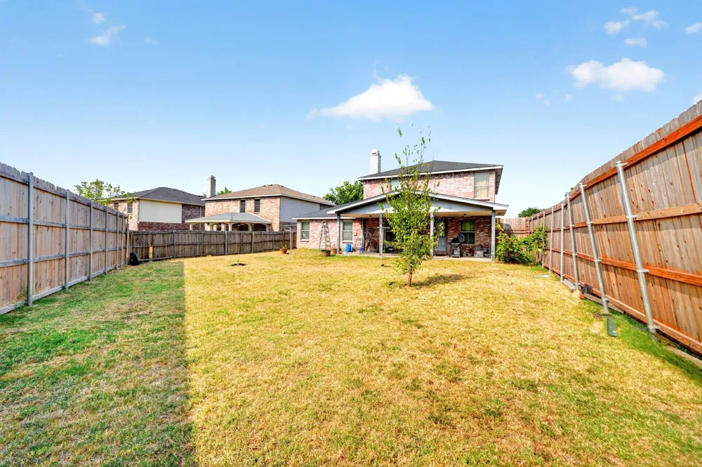 4209 boxwood Drive Balch Springs, TX 75180