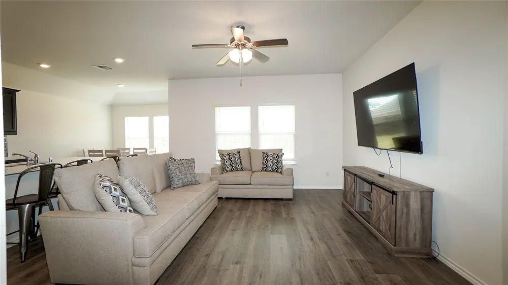 211 Wrought Iron Drive Nevada, TX 75173