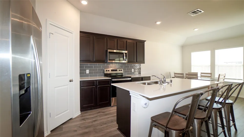 211 Wrought Iron Drive Nevada, TX 75173