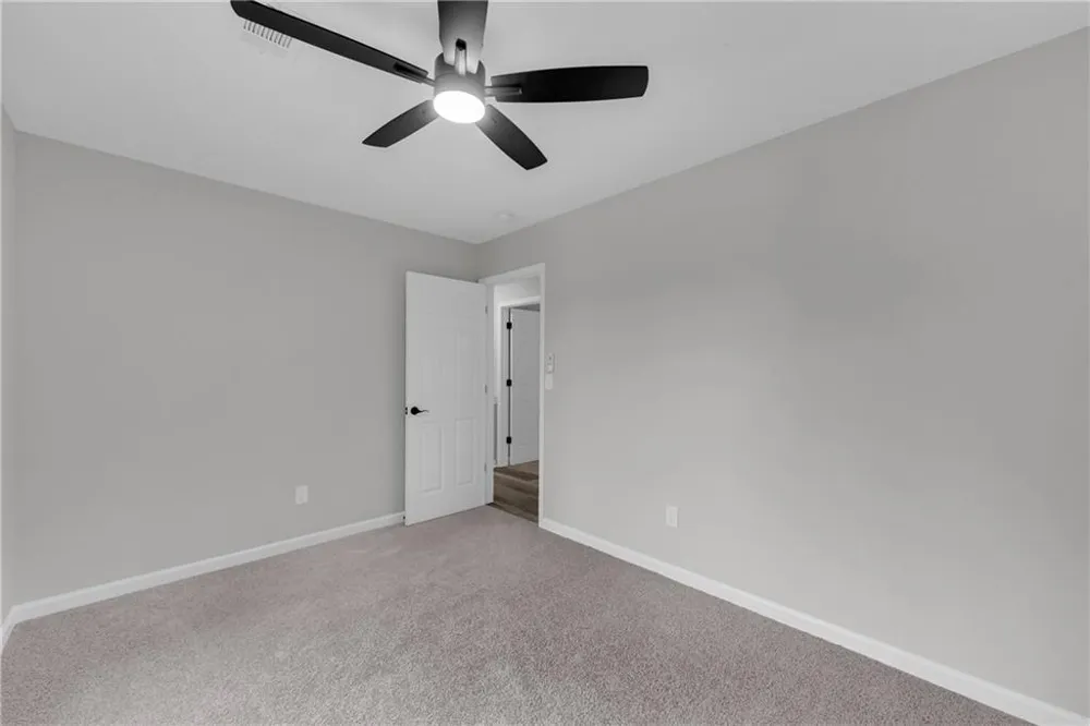 5271 Bridgewater Trace Stone Mountain, GA 30088