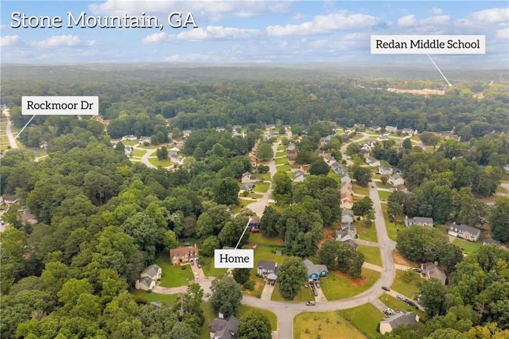 5271 Bridgewater Trace Stone Mountain, GA 30088