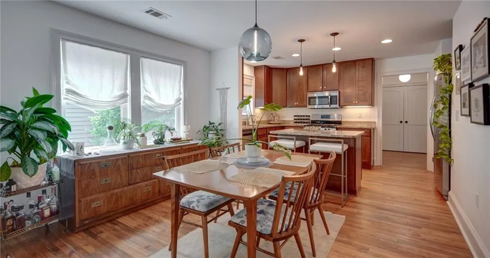 797 Stokeswood Avenue SE Atlanta, GA 30316