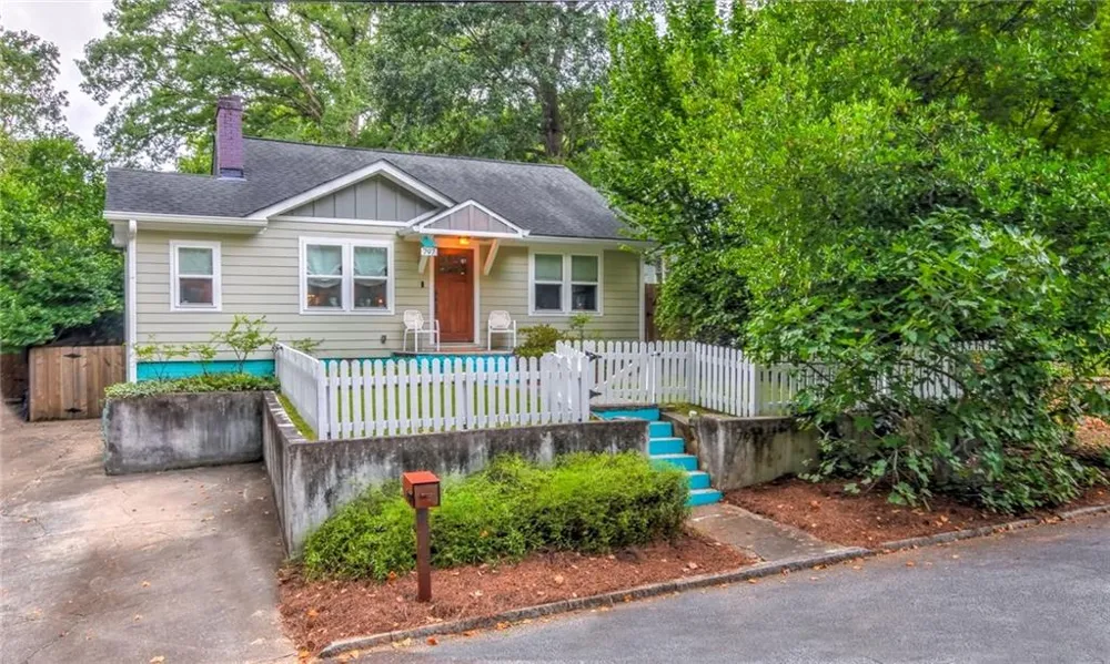 797 Stokeswood Avenue SE Atlanta, GA 30316