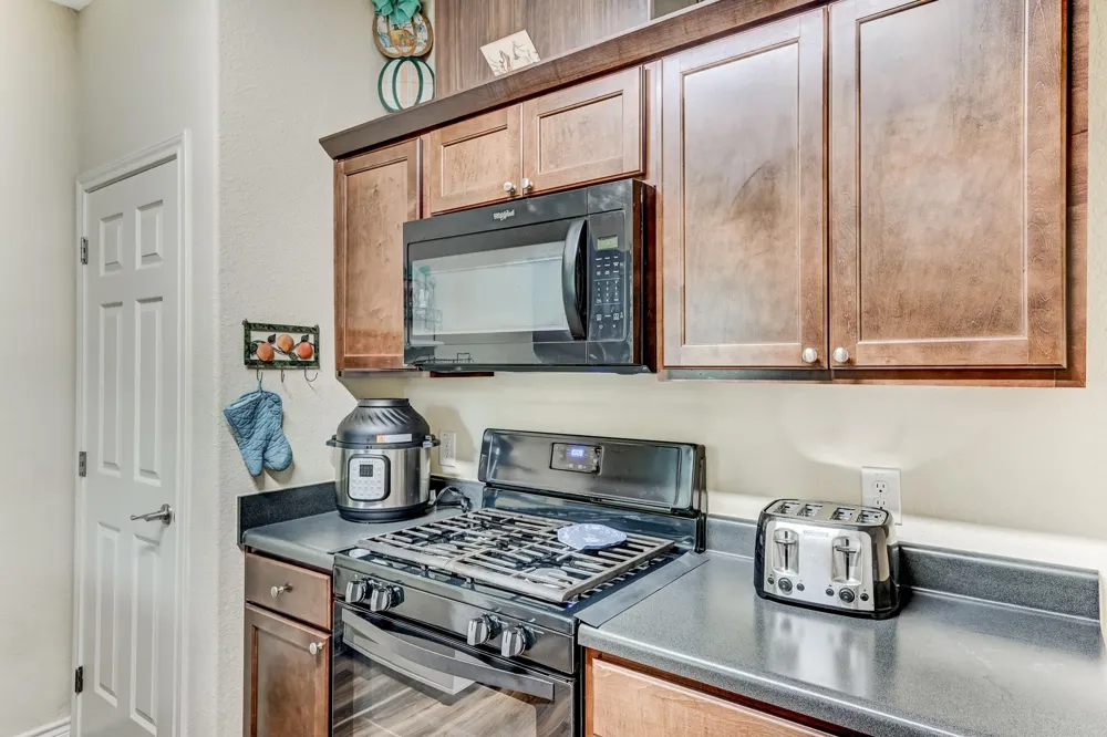 301 Bayou Drive Channelview, TX 77530