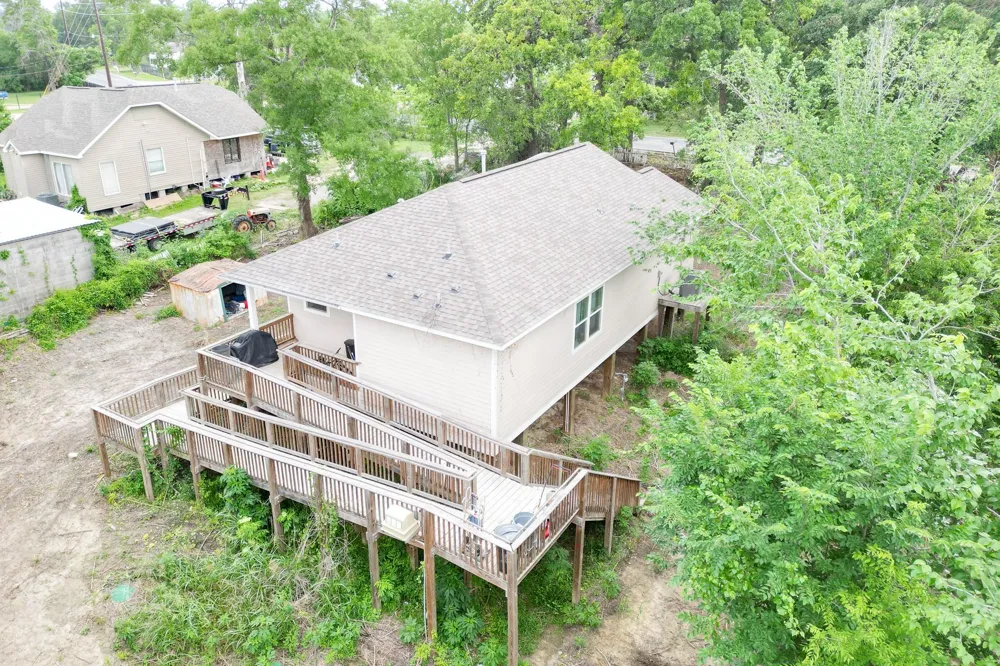 301 Bayou Drive Channelview, TX 77530