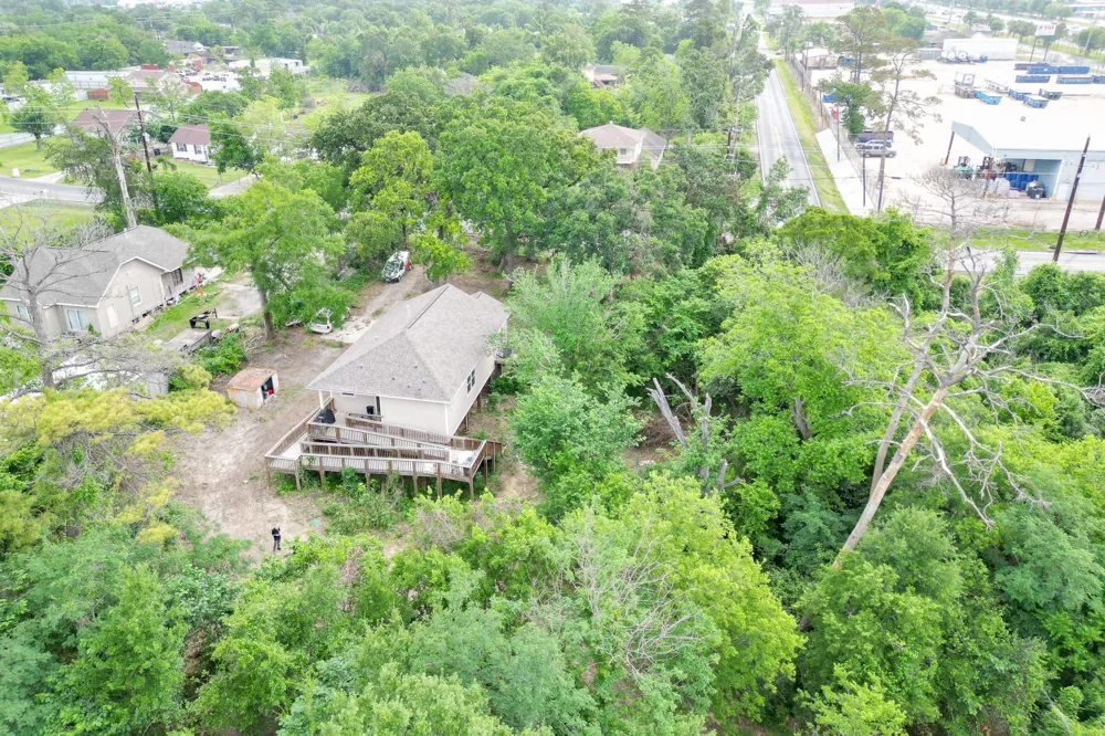301 Bayou Drive Channelview, TX 77530