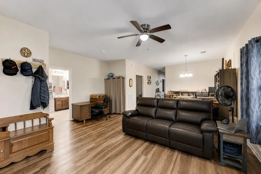 301 Bayou Drive Channelview, TX 77530