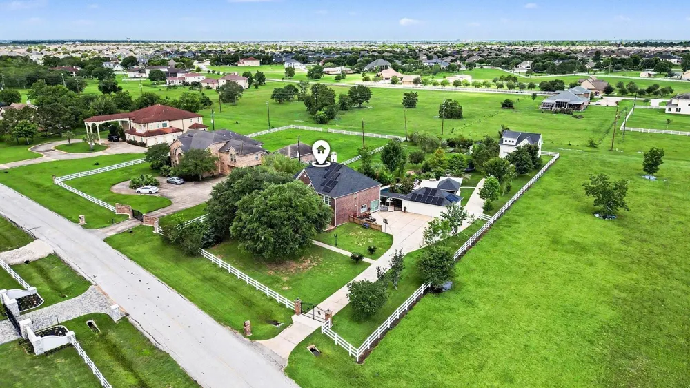 5903 Waterwalk Court Richmond, TX 77469