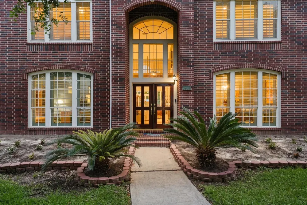5903 Waterwalk Court Richmond, TX 77469