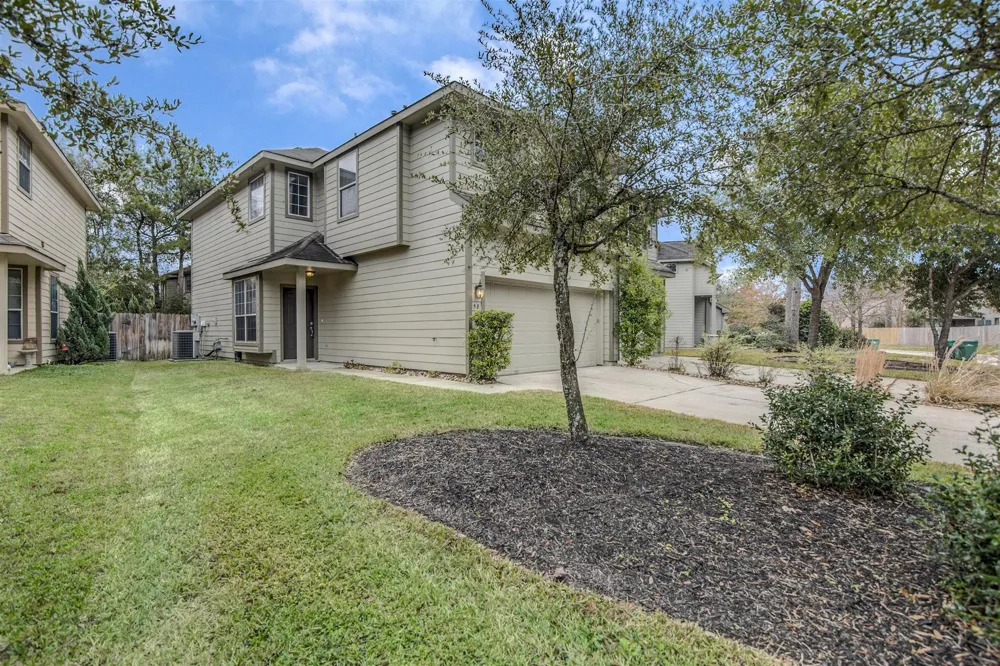 58 S Burberry Park Circle The Woodlands, TX 77382