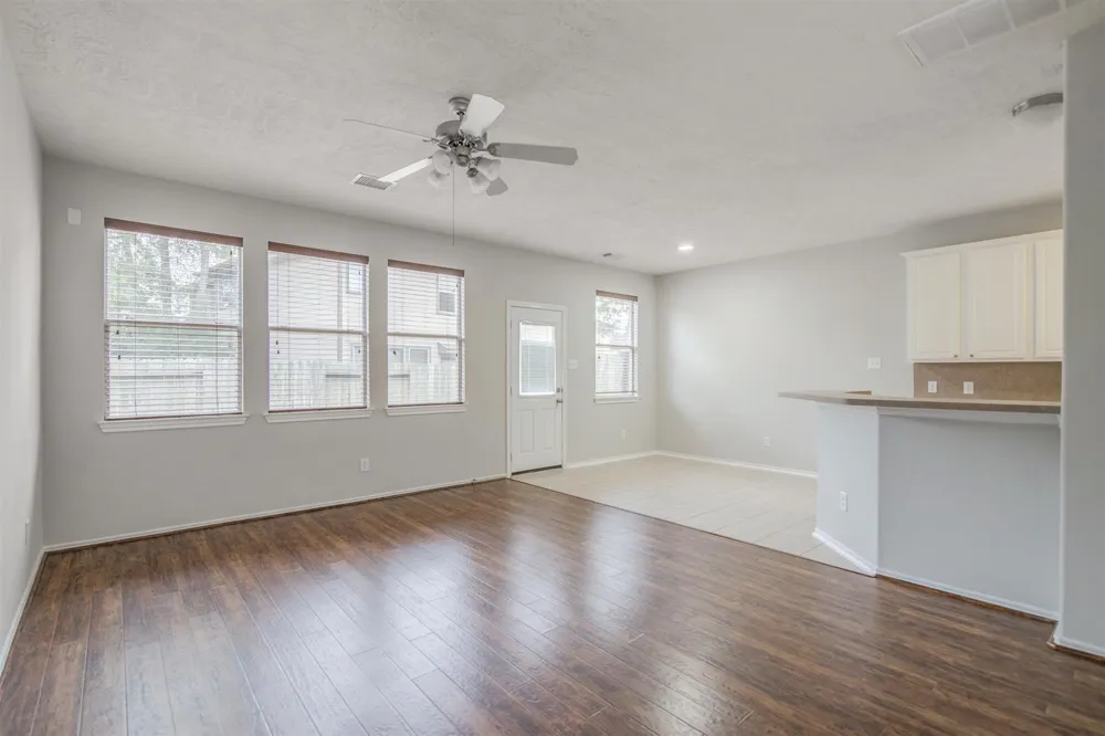 58 S Burberry Park Circle The Woodlands, TX 77382