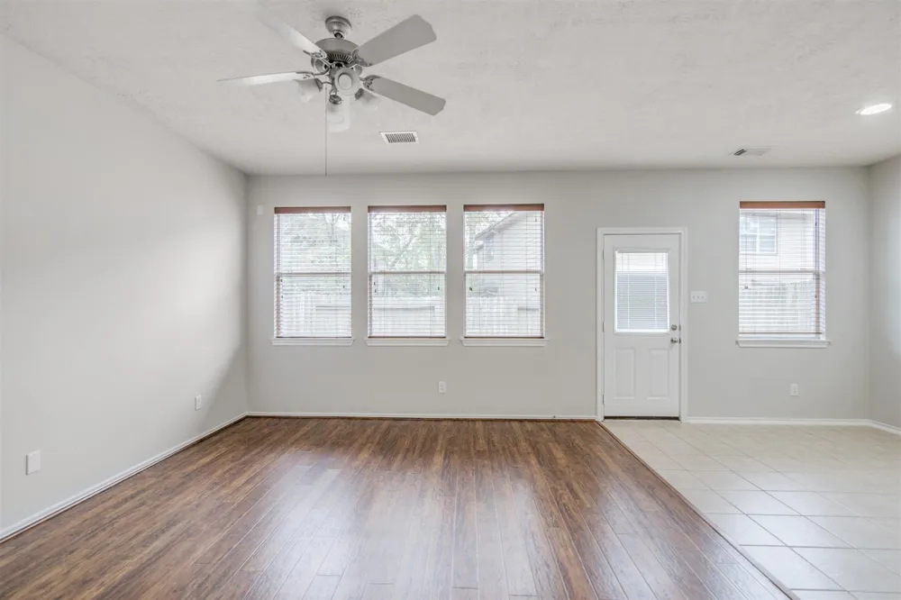 58 S Burberry Park Circle The Woodlands, TX 77382