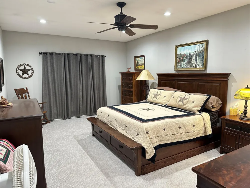 4149 Cr 444 Hallettsville, TX 77964