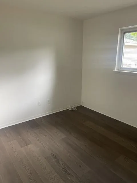 23484 Larkshire Street Farmington Hills, MI 48336