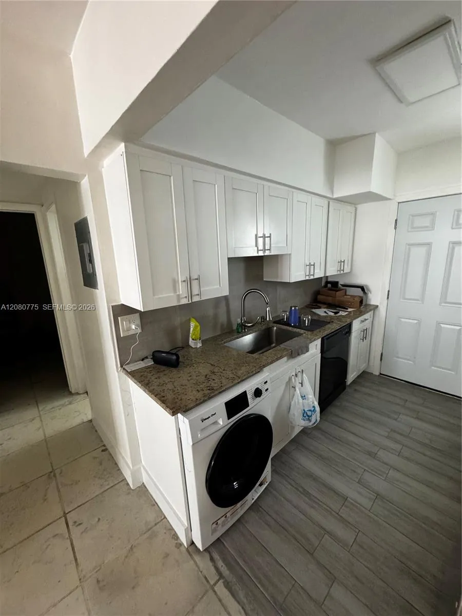 1840 S Treasure Dr #3 North Bay Village, FL 33141