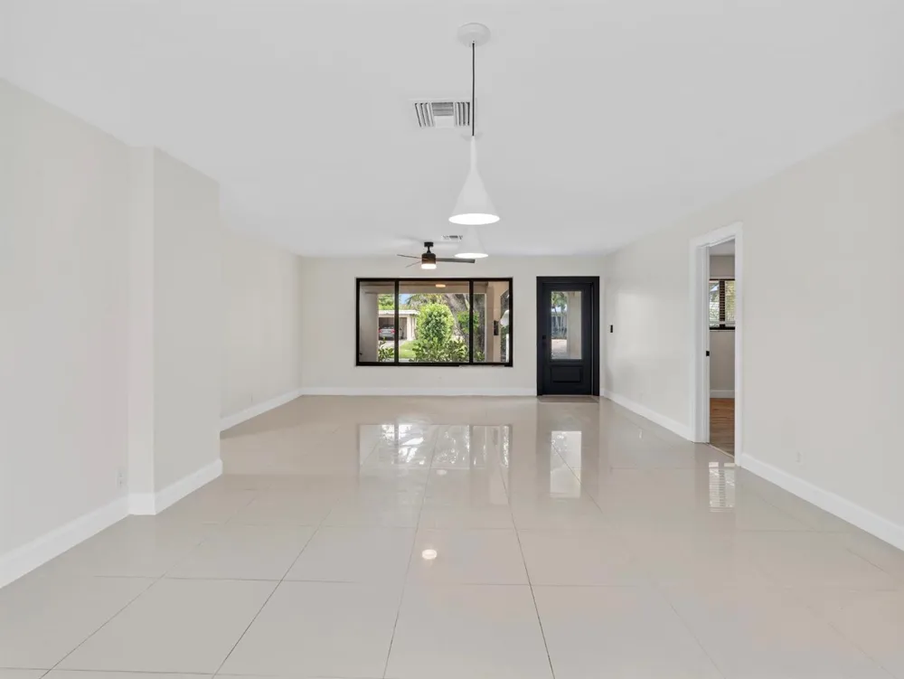 909 SE 14TH DRIVE Deerfield Beach, FL 33441