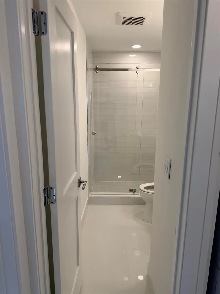 6439 BAY CLUB DRIVE #1 Fort Lauderdale, FL 33308