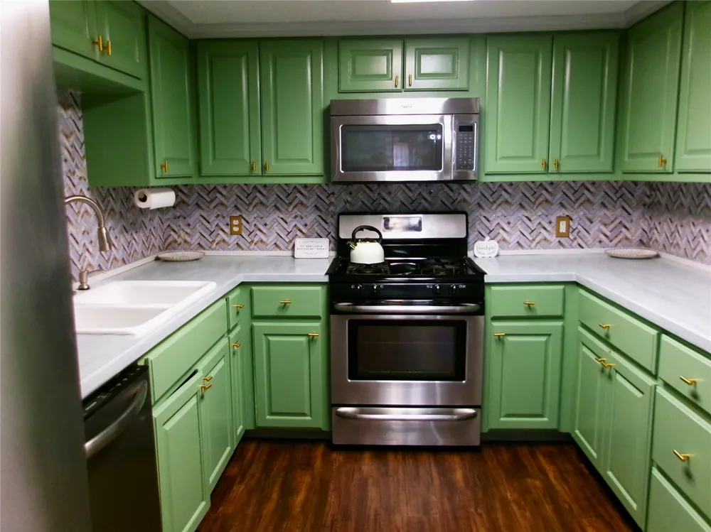 1906 Pyle Mountain Road McAlester, OK 74501