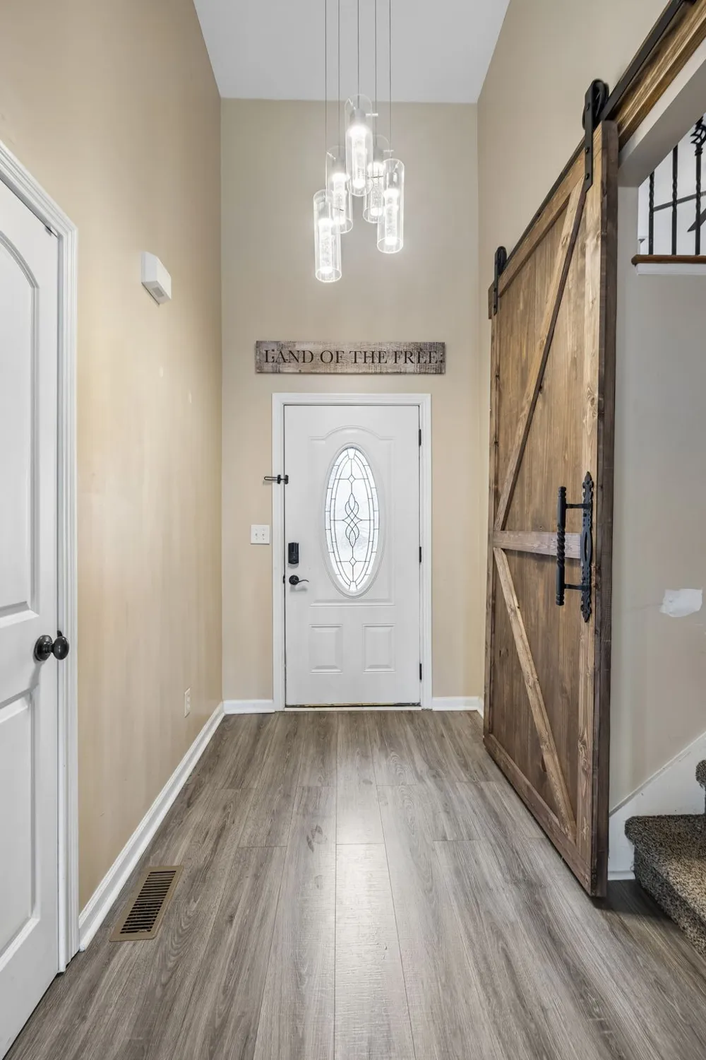 3454 Southwood Dr Clarksville, TN 37042