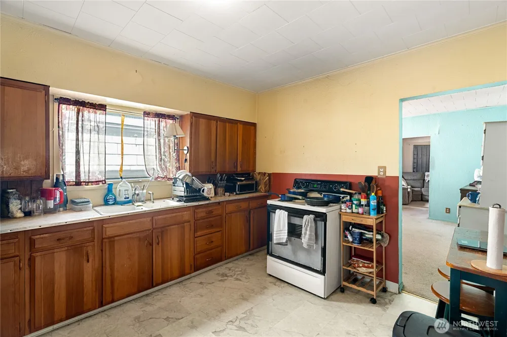 604 Simpson Avenue Aberdeen, WA 98520