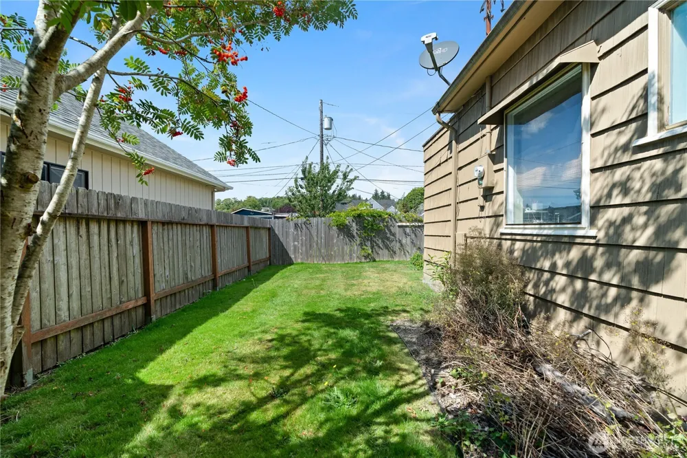 604 Simpson Avenue Aberdeen, WA 98520