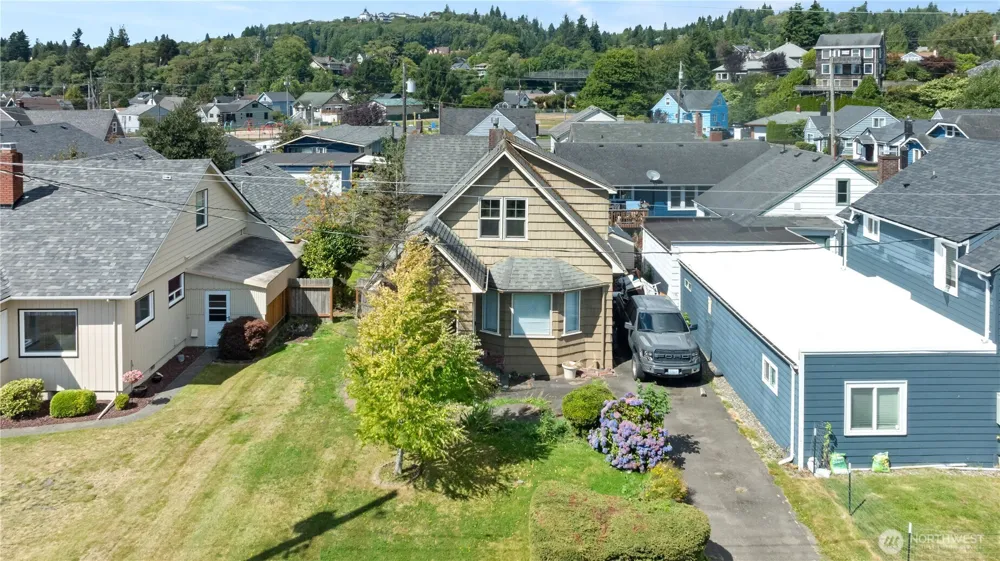 604 Simpson Avenue Aberdeen, WA 98520