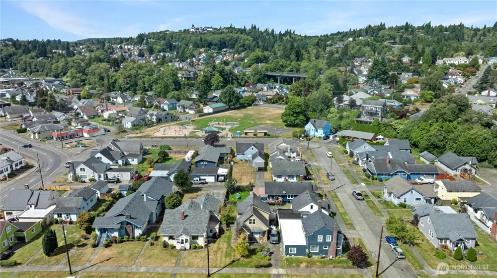 604 Simpson Avenue Aberdeen, WA 98520