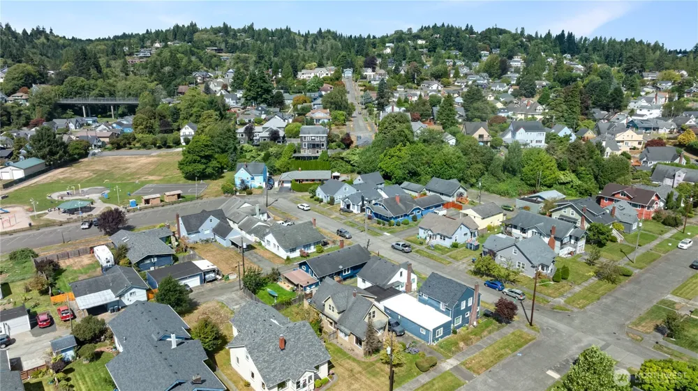 604 Simpson Avenue Aberdeen, WA 98520