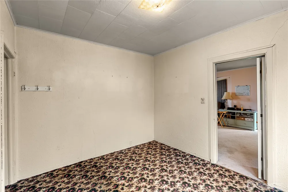 604 Simpson Avenue Aberdeen, WA 98520