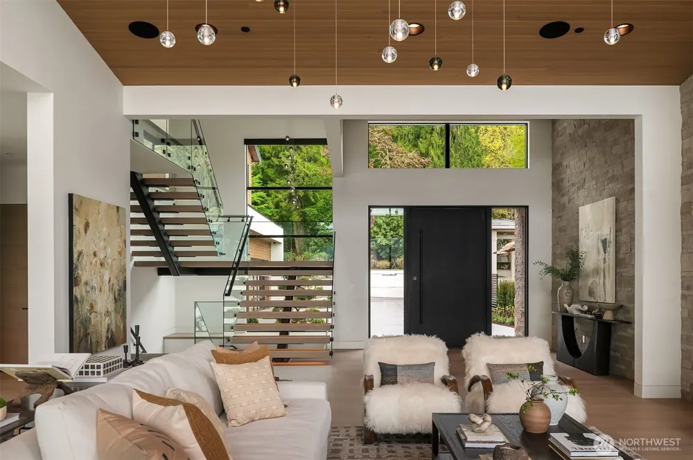 5330 Butterworth Road Mercer Island, WA 98040
