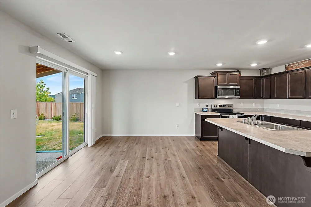 18625 108th Avenue E Puyallup, WA 98374
