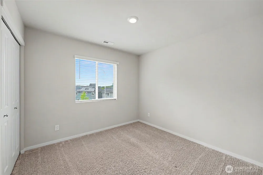 18625 108th Avenue E Puyallup, WA 98374