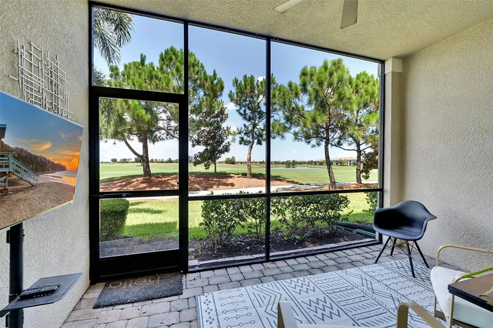 5664 PALMER CIRCLE #102 Bradenton, FL 34211