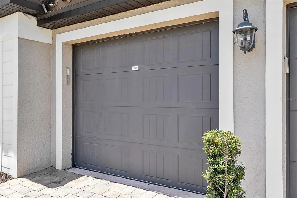 5664 PALMER CIRCLE #102 Bradenton, FL 34211