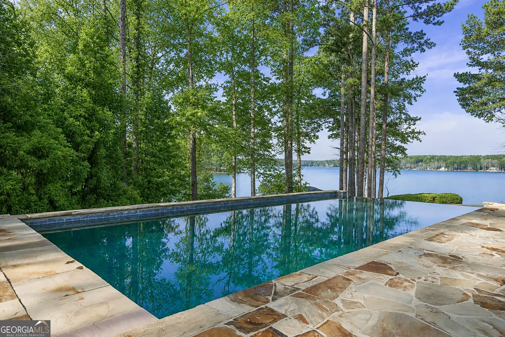 1080 Prosperity PTE Greensboro, GA 30642
