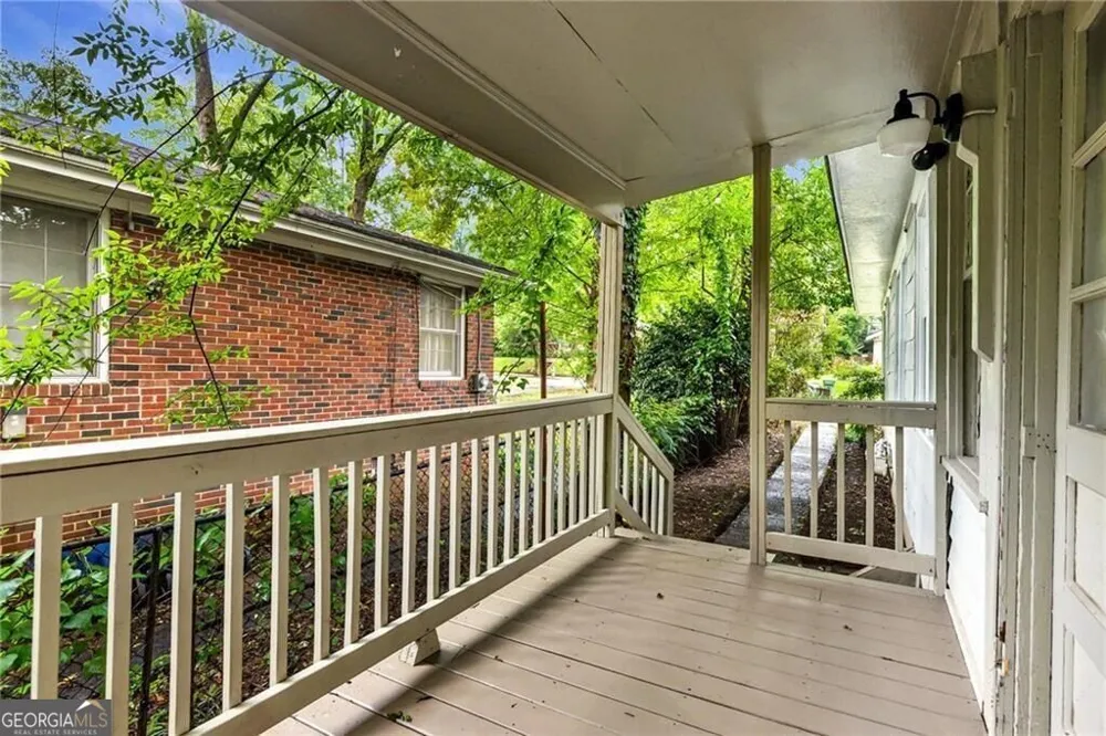 1440 Hartford AVE SW Atlanta, GA 30310