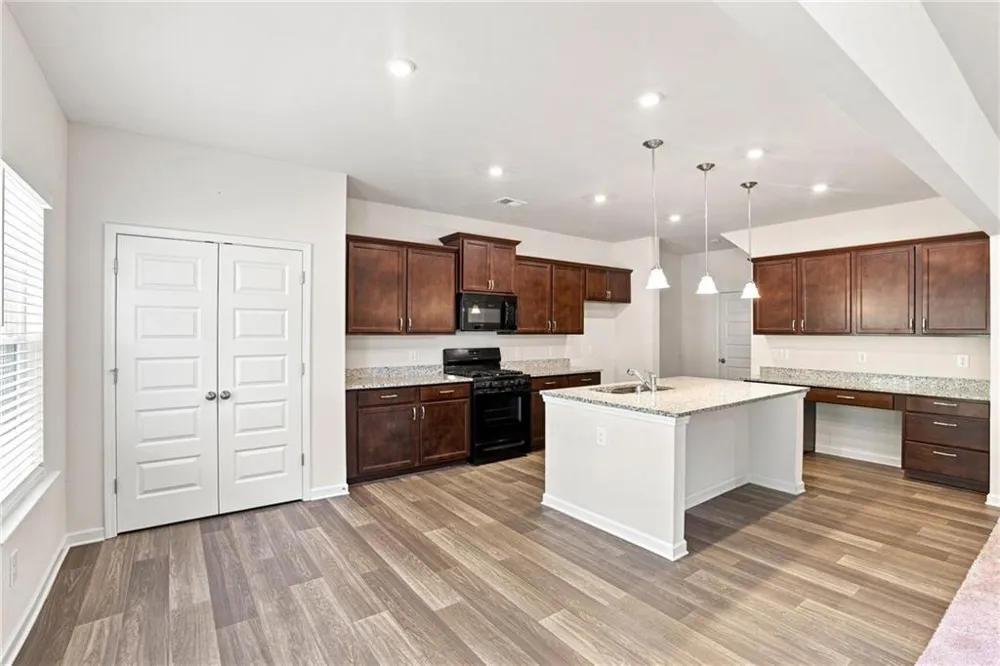232 Malbone Street SW Cartersville, GA 30120