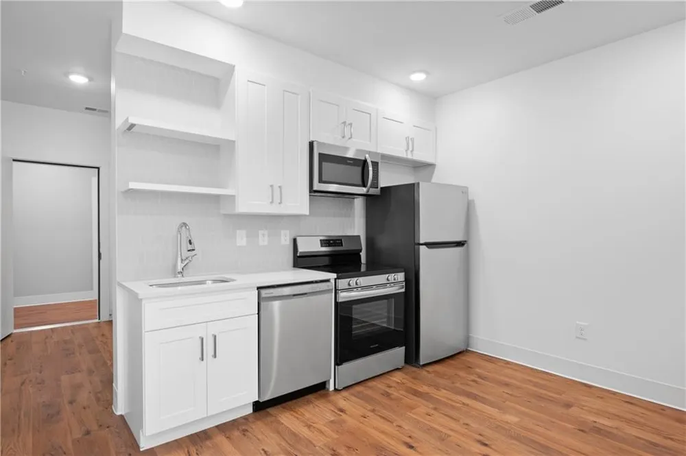 456 Flat Shoals Avenue SE #204 Atlanta, GA 30316