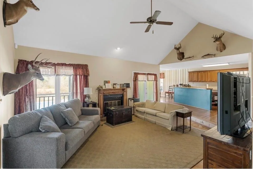 1776 Wax Road Rome, GA 30161