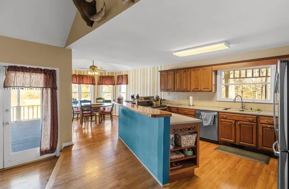 1776 Wax Road Rome, GA 30161