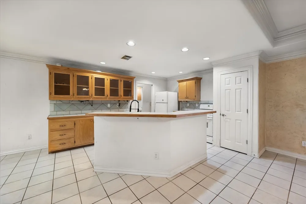 3002 W 4th Avenue Corsicana, TX 75110
