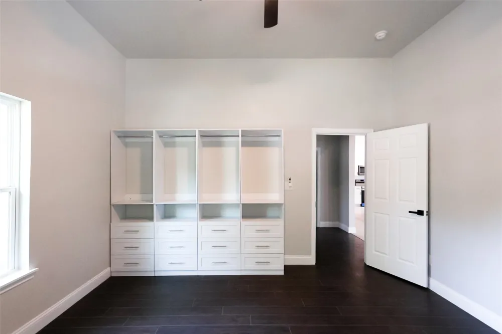 2303 Walworth Street Greenville, TX 75401