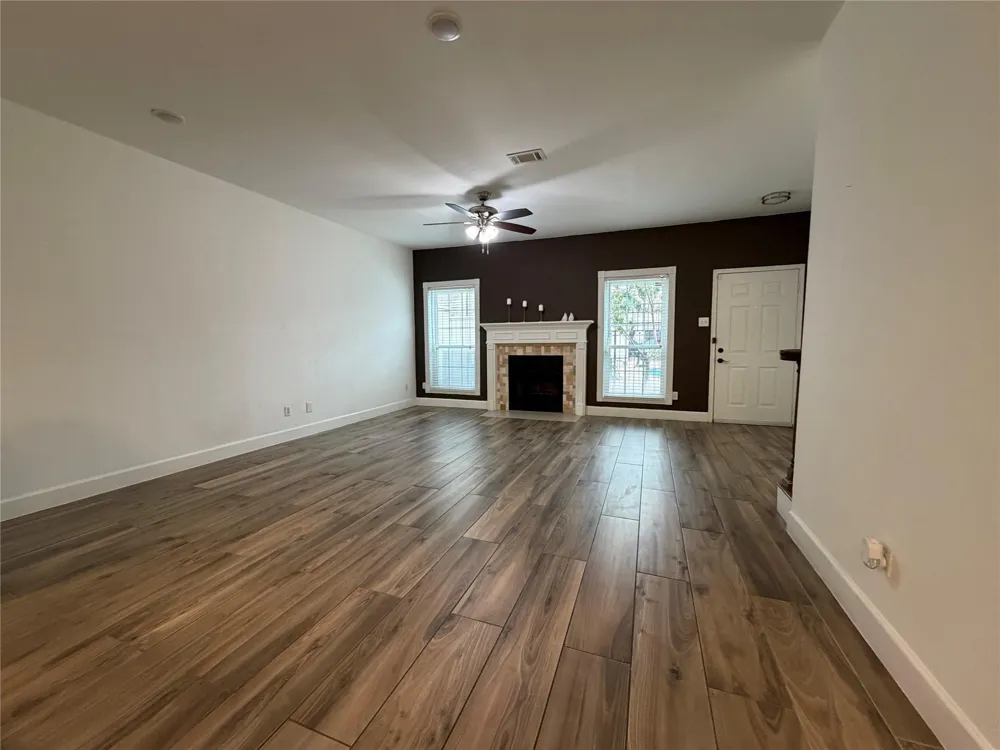 3800 Tanglewilde Street #602 Houston, TX 77063